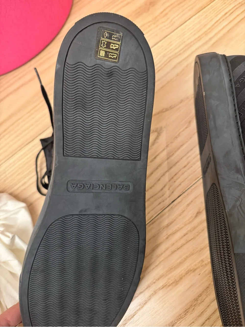 Balenciaga Black High-Top Logo-Striped Sneakers - Picture 3 of 8